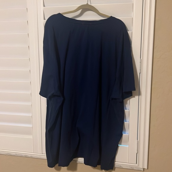 Robert Graham Blue Short Sleeve Tee - Picture 5 of 5